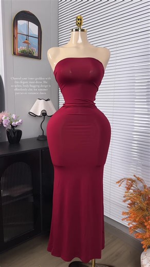 Elegant Strapless Maxi Dress for Summer Parties