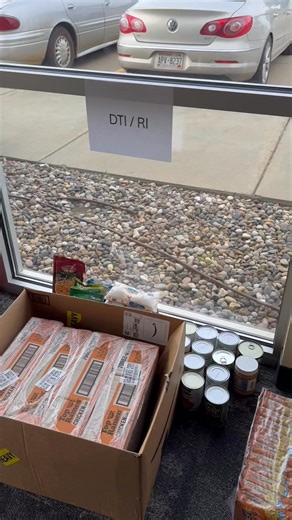 Our Food Drive is off to a strong start! Huge thanks to everyone who’s been donating. Current standings: 1️⃣ Shop & Construction 2️⃣ TRS 3️⃣ Admin / Sales 4️⃣ DTI 5️⃣ CDT 6️⃣ Sucker Rod / Hotshot / Hardbanding | Pathfinder Inspections & Field Services, LLC