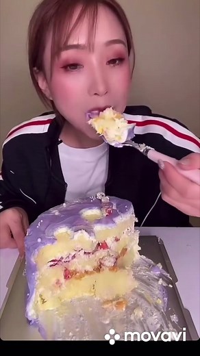 ASMR Eating Whole Cake | Mukbang