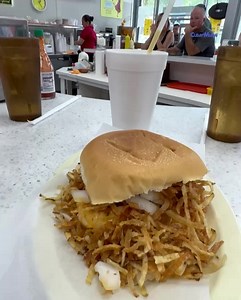 El Rey de las Fritas: Exquisito lugar para probar la frita cubana en la Calle Ocho de Miami 😍 | Cuba en Miami