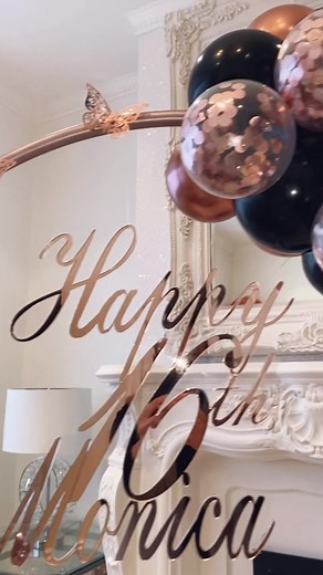 Bespoke Table Centrepiece Hoop#balloon#balloonzbepoppin#balloondecor#event#diva#fypシ゚viraltiktok#entrepreneur #happybirthday