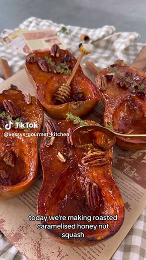 Roasted Caramelized Honeynut Squash with Candied Pecans and Thyme Ingredients: 2 honeynut squash 3 tbs butter, melted 2 tbs honey 1 tbs brown sugar 1 tsp vanilla bean paste/extract 1/2 tsp cinnamon 1/8 tsp nutmeg 1/2 cup raw pecans Thyme, for garnish Method: 1. Preheat oven to 400 F; 2. Wash, cut and de-seed your squash; 3. Melt butter and mix with honey, brown sugar, vanilla, cinnamon, nutmeg and brush squash; 4. Roast for about 40 mins as you brush more butter mixture once half way through; 5.