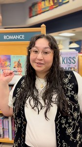 To all the spicy book lovers -the sandwich is for you 🔥 | Gold Star