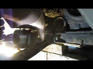 Снятие и установка полуоси Мерседес Вито-638.