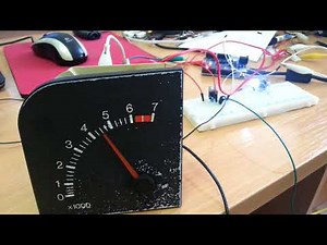 Test and calibrate a tachometer