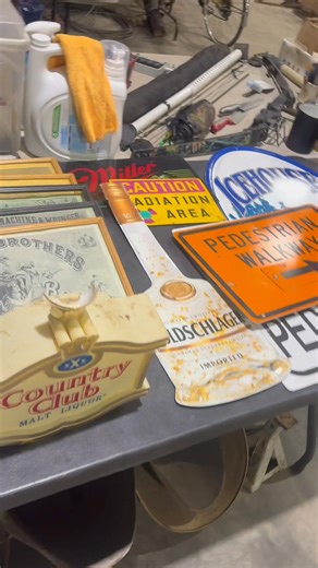 Auction This Evening – Starts at 6:30 PM! If you love hunting season, you’re going to love this auction. Don’t miss out—great items, great deals, and a fun night! https://www.auctionzip.com/Listings/4085879.html | Ball Auction Inc.