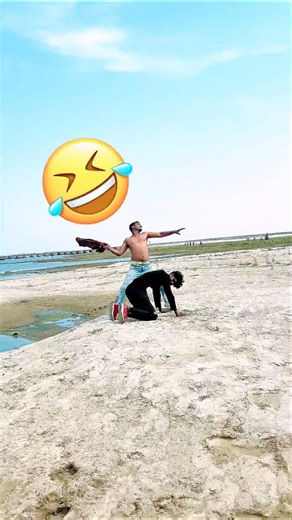 #video छमक cham छमके anguri बदन dj maya competition dance #comedyvideo 😜#vairalvideo #funnyvideo 🤣