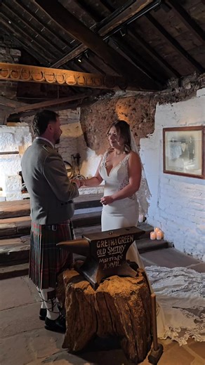 Kayleigh and Ewan met back in January 2014. Young, a little wild, and making the most of every moment, they spent those first years building their relationship and filling it with memories. Then life changed in the best way. Their first son arrived in 2017, their second in 2019, and their third in 2021. That same year, in March, Ewan proposed. They always knew they’d get married once they’d reached another big milestone, buying their family home. And in December 2025, they did exactly that. Afte