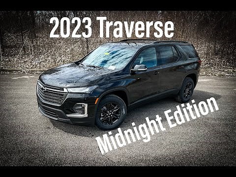 2023 Chevrolet Traverse - Midnight Edition - Review and Walk Around