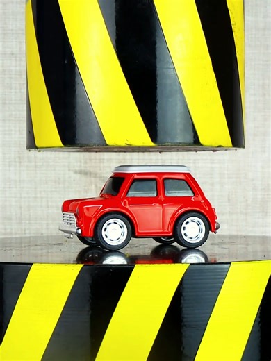 100 Ton Hydraulic Press Crushing Compilation