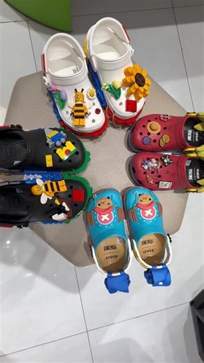 📢📢📢号外，号外！CrocsX乐高&海贼王系列有没有勾起您的童年回忆～快来玉函Crocs专柜吧！做独一无二的自己[跳跳][跳跳]我在专柜等你哟！[玫瑰][玫瑰]