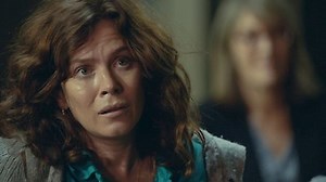 Watch Broken Season 1 Episode 1 - Episode 1