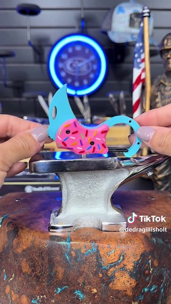 Baseball drip! #tiktokshop #baseballdrip #compactknife