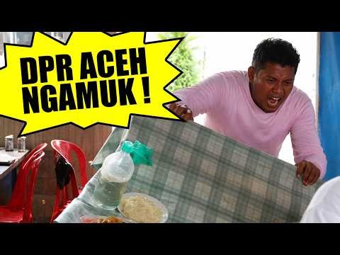 VIRAL: Aceh DPR members go berserk, destroying food stalls for breaking their fast!