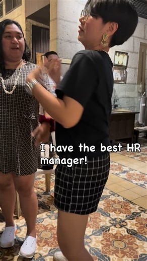 Michele Williams on Instagram: "Team building! Our HR manager is absolutely amazing!! #virtual #virtualassistants #taskflova @taskflovirtualassistants"