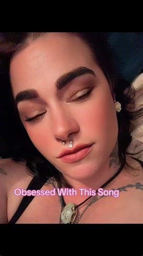 When I say obsessed I mean OBSESSED #libra #libra♎️ #badbish #retrograde #librawomen