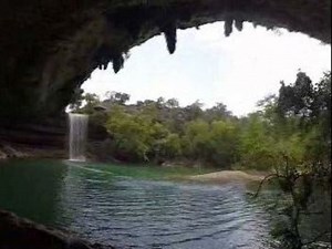 Bacteria from flooding keeps popular Hamilton Pool swimming hole closed