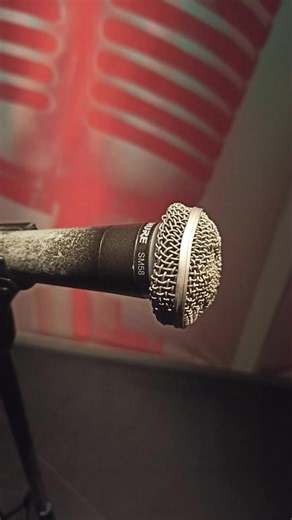 26K views · 95 reactions |  Aaaaargh #microphone #scream #microphone #flat #flatsound #vocals #musicproduction #music #sound #mix | Avid Pro Tools | Facebook