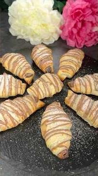 Einfach und Lecker / Blätterteig Croissant mit Schokolade in 10 Minuten #shorts