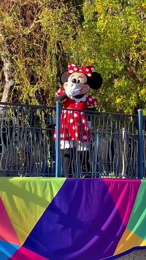 Minnie Mouse at Disney California Adventures A Touch of Disney event #disneyparks #disneytiktok #disney #disneyland