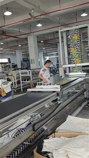 Automatic pillow case sewing machine #pillowcase