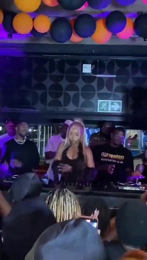 Uncle Waffles (@uncle.waffles)’s videos with original sound - Uncle Waffles