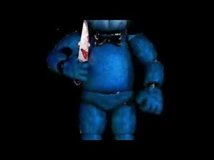 (LOUD WARNING) Bear5 scream