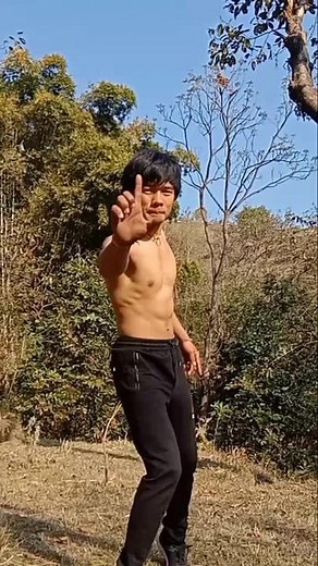 540 Kick Progression Tutorial. #flip #acrobatics #gymnastics #calisthenics