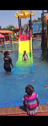 cassadra (@cassadra16)’s videos with Asiriye - Terry Afrika