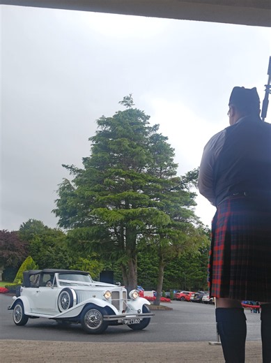 Back to normality for a day in amongst the Commonwealth Games I'm down at Lochside House welcoming Laura and Alex to their Wedding Reception! ❤️ #fyp #weddingvibes #scottish #live #brideandgroom