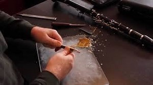 How are clarinet reeds made? BSO clarinetist Tom Martin shows how to make one in 2 minutes... or less! More lessons and demonstrations from BSO Homeschool this week: bit.ly/2VauwuK | Boston Symphony Orchestra