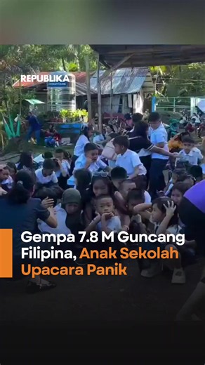 Gempa bumi dahsyat mengguncang Filipina selatan pada pukul 07.37 waktu setempat. Menurut Institut Vulkanologi dan Seismologi Filipina, gempa tersebut memiliki magnitudo 7,0 dan kedalaman 10 km atau 6,2 mil. Survei Geologi AS mencatat magnitudonya 7,8 dan kedalamannya 35 km. Pusat Penelitian Geosains Jerman mencatat magnitudo 7,8 dan kedalamannya 50 km. Beberapa negara di kawasan ini, termasuk Filipina, Indonesia, dan Jepang, telah mengeluarkan peringatan tsunami. Otoritas berwenang Filipina tela