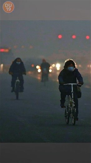 When Day Turns Into Night: The Shocking Pollution Crisis in Beijing 😳