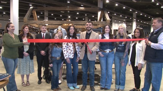 Boot Barn opens at Ohio Valley Mall with grand opening celebration