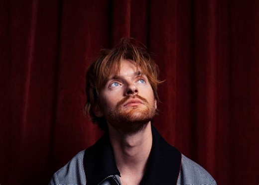 Finneas becomes a thief in ‘The Kids Are All Dying’ video