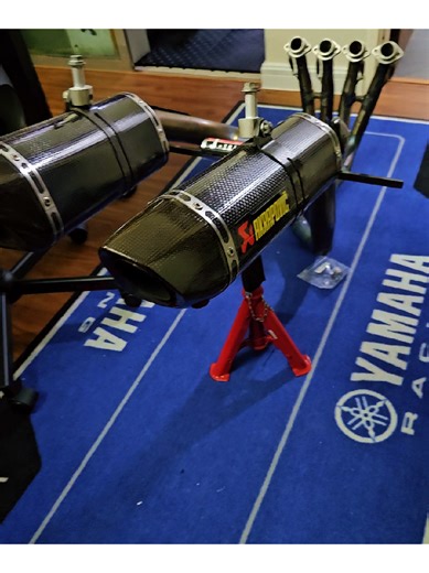 Full Titanium Akrapovic Evo 2 Ready for You!