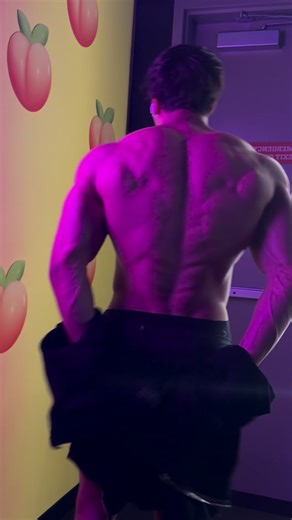 Hunter Davis | Hoodie from @breathedivinity code baja | Instagram