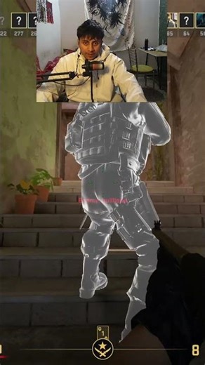 so small 😎 #livestream #gaming #cs2 #cs2clips