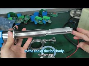 How does a tuning fork switch select its prong length音叉开关如何选择它的叉体长度？