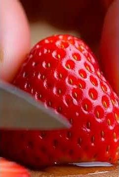 Strawberry Cutting ASMR – Ultra-Fresh, Juicy, and Perfectly Red! 🍓✨#StrawberryASMR #FruitCuttin