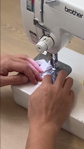 ミニチュアカフス付き長袖シャツ作ってみたよ❣️♯sewing♯ハンドメイド♯シャツ♯ミニチュア♯カフス♯オビツ11♯アウトフィット♯ハギレ♯メルカリ♯ミンネ♯creema♯ #手作り工作