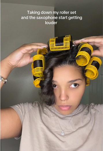 Overnight Roller Sets on Wet Hair: When They’re Not Dry