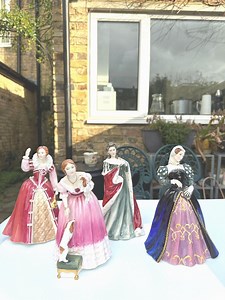 Royal Doulton Limited Edition Porcelain Figurines of Queen Elizabeth I, Queen Victoria, Queen Anne and Mary, Queen of Scots - Etsy
