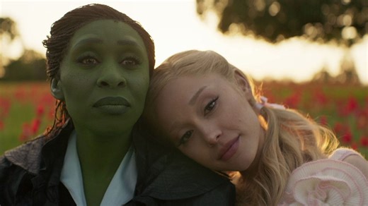 Wicked Ignites a Divisive Theater Etiquette Debate: Should You Be Able to Sing During the Movie?