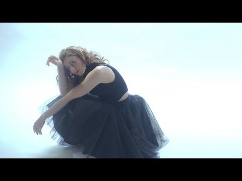 Chrissi Poland - "SHAKY MAN" from the album Waking Hour