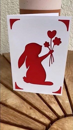 👉 Süße Osterkarte plotten 🐰💐 Perfekt für deine Liebsten! #cricut #plotterdatei #ostern