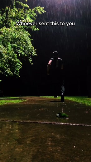 Don’t mind me just dancing in the rain by myself 😭 #share #send #rain #dancing