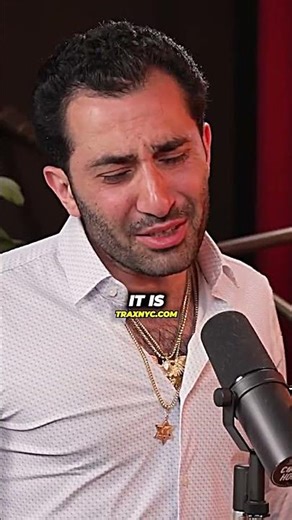 I'm Just Trying to Bless People #traxnyc #gold #shorts