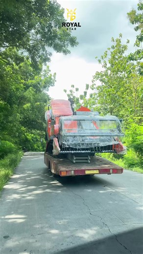 alhamdulillah berkah selalu bapak ali thohar ,sehat selalu lancar rejeki bapak 😇 sold out purwodadi .. Kami Usahakan yang terbaik buat panen padi - Manuver Gesit - Tangguh Segala Medan - Tenaga yg kuat - Hasil yg bersih dan maksimal _*Panen Cerdas,Hasil Berkualitas,Royal Star Pilihan nya*_ 📌 Jl.Raya Sukoharjo-Wonogiri km 08,Bulakrejo,Sukoharjo,Jawa Tengah 57551 📲 0811282977 #fyp #fyppppppppppppppppppppppp #combine #kombi #combineharvester