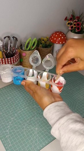 Transform Plastic Boxes Easily ♻️ #fblifestyle | Davo - Diy